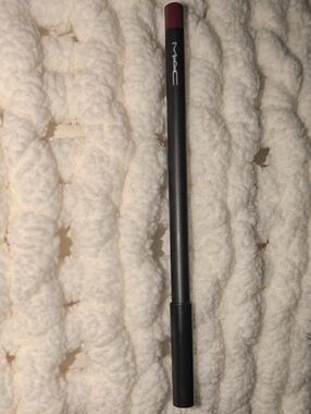 MAC Lip Liner Pencil